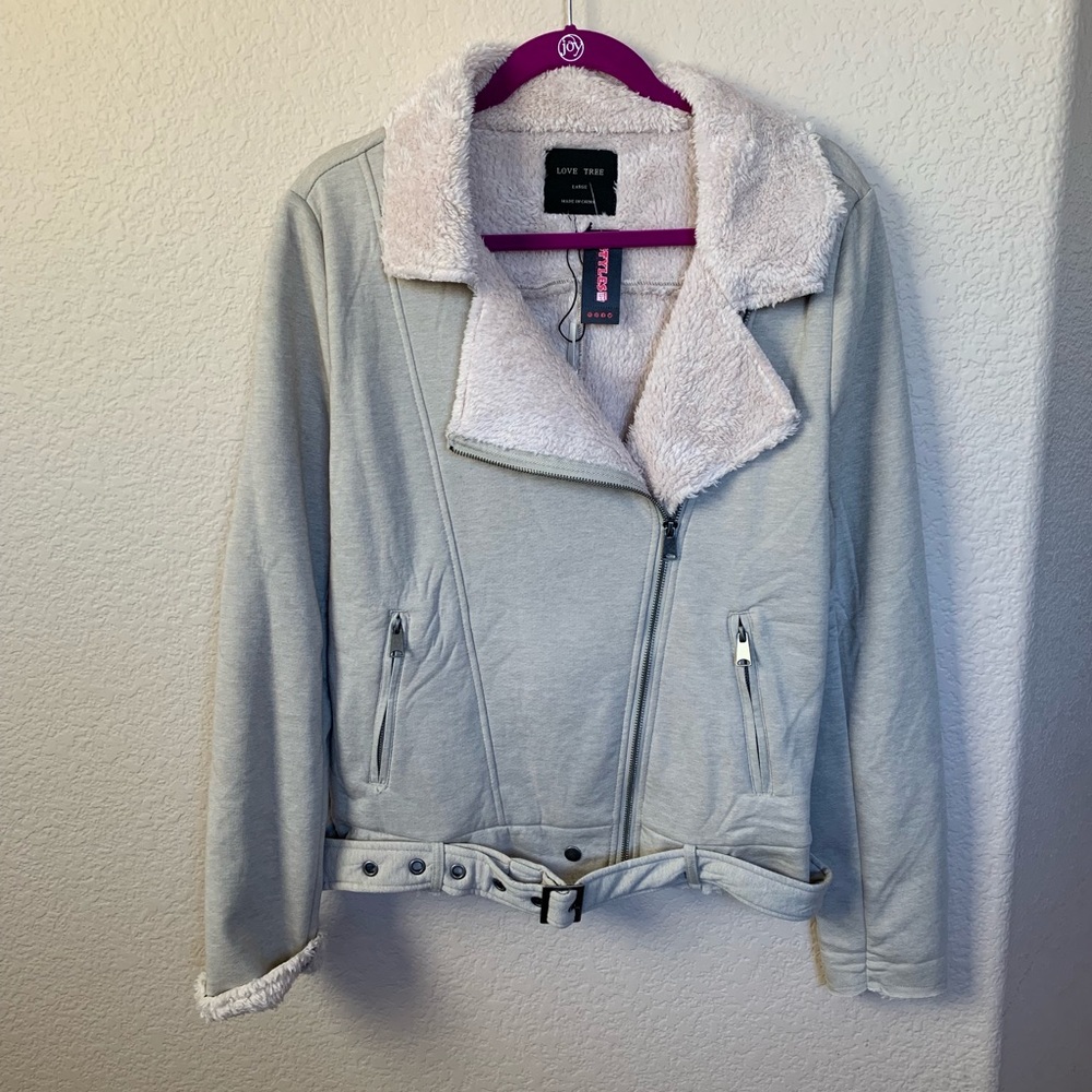 Love Tree Faux Fur Zip Up Jacket with Belt - Picture 1 of 4